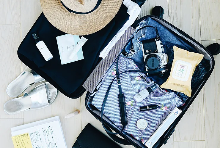 muistilista matkalaukun pakkaamiseen