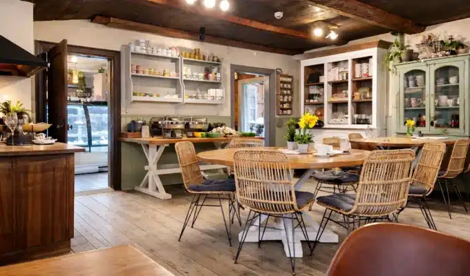 Talonpoikaistalo-Hannusas-Kahvitupa-Laurentius